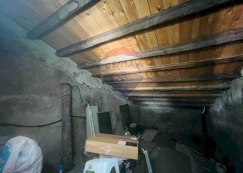 Dispensa di stoccaggio - Casa indipendente Via Emanuele Filiberto
 
27, Licodia Eubea - foto 33