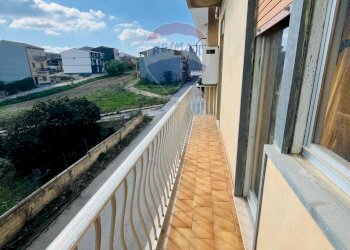 Balcone - Casa indipendente Via Brunelleschi
 
42-44, Grammichele - foto 7