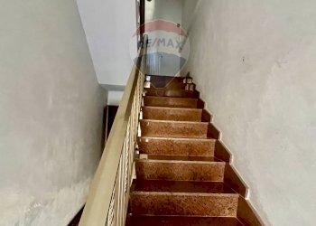 Scale - Casa indipendente Via Brunelleschi
 
42-44, Grammichele - foto 9