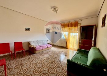 Soggiorno - Casa indipendente Via Brunelleschi
 
42-44, Grammichele - foto 17