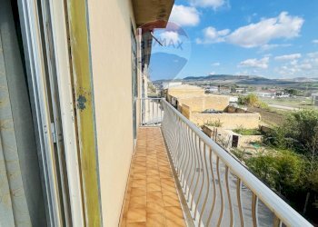 Balcone - Casa indipendente Via Brunelleschi
 
42-44, Grammichele - foto 19