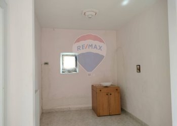 Stanza vuota - Casa indipendente via Collegio Vecchio
 
13, Chiaramonte Gulfi - foto 3