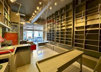 Cabina armadio - Locale Commerciale Corso Umberto I
 
52, Modica - foto 1