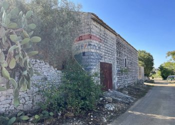 Casa all\'aperto - Rustico Contrada Rassabia  - Frigintini, Ragusa - foto 1