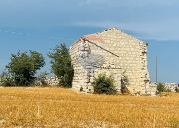 Casa all\'aperto - Rustico strada comunale  -Rampolo -Crucià, Ragusa - foto 1