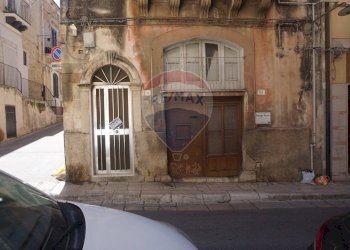 Casa all\'aperto - Casa semi indipendente via garibaldi
 
114, Ragusa - foto 3