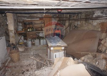 Dispensa di stoccaggio - Casa semi indipendente via garibaldi
 
114, Ragusa - foto 9
