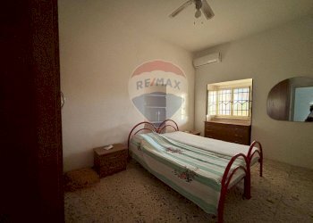 Camera / camera da letto - Villa C/da Colombo
 
2, Chiaramonte Gulfi - foto 21