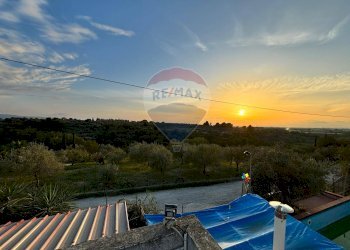 Piscina - Villa C/da Colombo
 
2, Chiaramonte Gulfi - foto 39