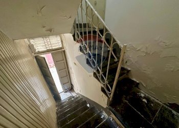 Scale - Casa semi indipendente Via Gioacchino Rossini
 
4, Ragusa - foto 2