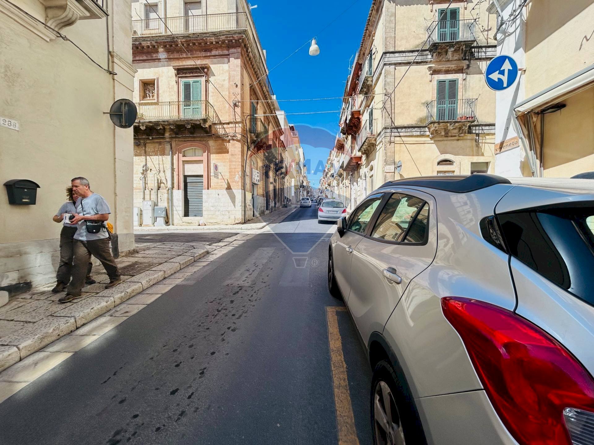 Edificio all\'aperto - Casa indipendente corso vittorio veneto
 
237/241, Ragusa - foto 3