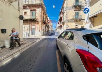 Edificio all\'aperto - Casa indipendente corso vittorio veneto
 
237/241, Ragusa - foto 3