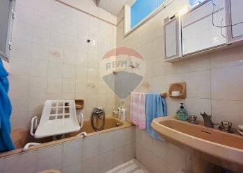 Bagno - Casa indipendente corso vittorio veneto
 
237/241, Ragusa - foto 14