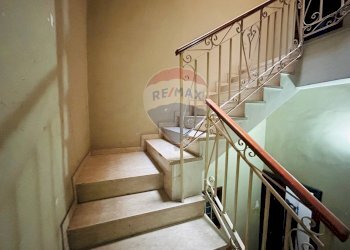 Scale - Casa indipendente corso vittorio veneto
 
237/241, Ragusa - foto 19