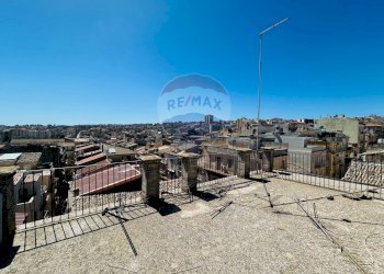 Terrazza - Casa indipendente corso vittorio veneto
 
237/241, Ragusa - foto 39