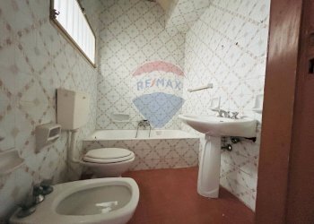 Bagno - Casa indipendente corso vittorio veneto
 
237/241, Ragusa - foto 47