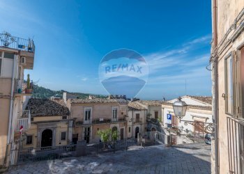 Edificio all\'aperto - Casa indipendente Via San Francesco
 
2, Chiaramonte Gulfi - foto 16