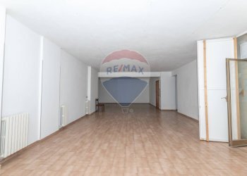 Stanza vuota - Locale Commerciale Via Serafino Amabile Guastella
6, Ragusa - foto 5