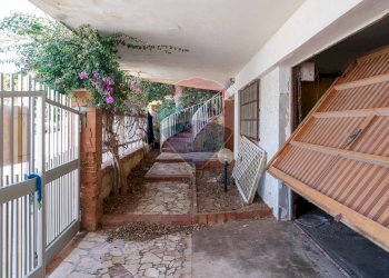 Terrazza - Villa via Livorno
 
4, Ragusa - foto 21