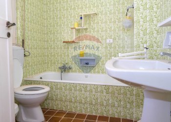 Bagno - Villa via Livorno
 
4, Ragusa - foto 35