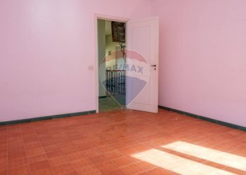 Stanza vuota - Villa via Livorno
 
4, Ragusa - foto 39