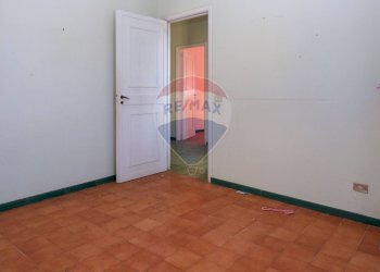 Stanza vuota - Villa via Livorno
 
4, Ragusa - foto 43