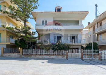 Casa all\'aperto - Villa via Livorno
 
4, Ragusa - foto 47