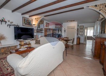 Sala da pranzo - Villa contrada magazzinazzi - Renna, Ragusa - foto 45