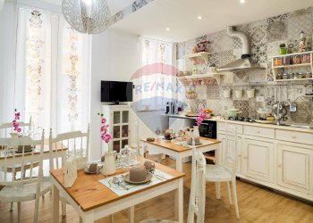 Cucina - Quadrilocale via arcidiacono distefano
 
1, Ragusa - foto 2