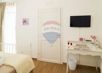 Camera / camera da letto - Quadrilocale via arcidiacono distefano
 
1, Ragusa - foto 15