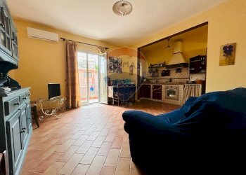 Soggiorno - Casa indipendente VIA MERCADANTE
 
73, Ragusa - foto 3