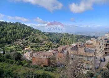 Vista delle montagne - Casa indipendente via Borgo Cuba
 
30, Chiaramonte Gulfi - foto 13