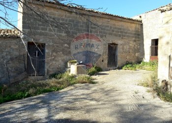 Casa all\'aperto - Rustico contrada Granaro, Comiso - foto 1