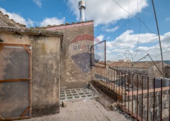 Casa all\'aperto - Casa indipendente VIA SAN GIOVANNI
 
22, Ragusa - foto 31