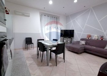 Sala da pranzo - Independent house via Rosolino Pilo
 
44, Comiso - photo 1