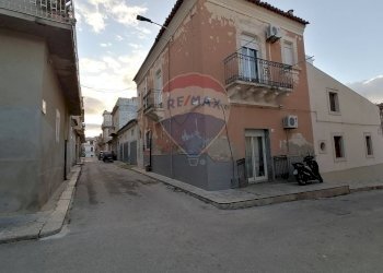 Edificio all\'aperto - Independent house via Rosolino Pilo
 
44, Comiso - photo 14