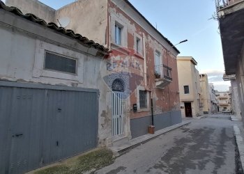 Edificio all\'aperto - Independent house via Rosolino Pilo
 
44, Comiso - photo 15