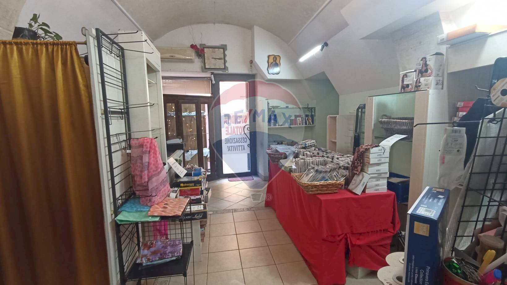 Sala da pranzo - Locale Commerciale corso umberto, Chiaramonte Gulfi - foto 2