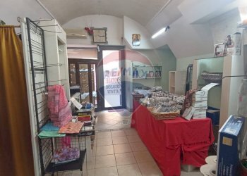 Sala da pranzo - Locale Commerciale corso umberto, Chiaramonte Gulfi - foto 2