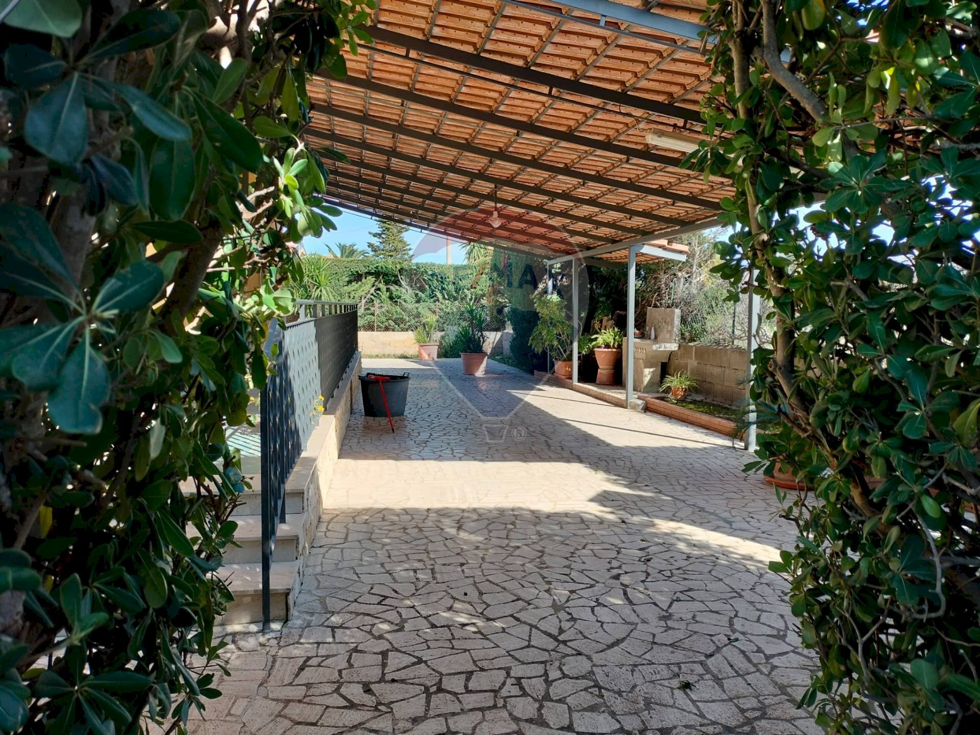 Terrazza - Casa indipendente Contrada Giardinello
 
1, Comiso - foto 3