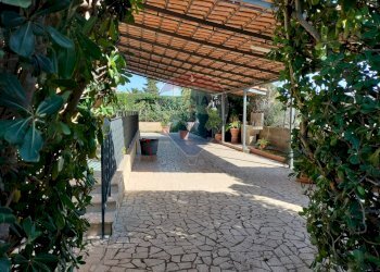 Terrazza - Casa indipendente Contrada Giardinello
 
1, Comiso - foto 3