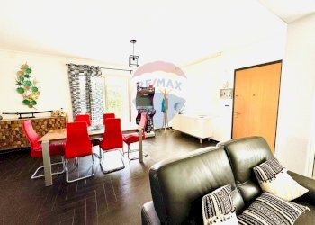 Sala da pranzo - Casa semi indipendente Via S. Josemaria Escrivà
 
28, Ragusa - foto 20