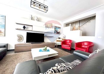 Soggiorno - Casa semi indipendente Via S. Josemaria Escrivà
 
28, Ragusa - foto 29