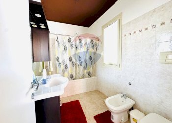 Bagno - Casa semi indipendente Via S. Josemaria Escrivà
 
28, Ragusa - foto 31