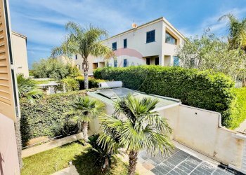 Casa all\'aperto - Casa semi indipendente Via S. Josemaria Escrivà
 
28, Ragusa - foto 44