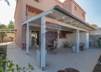 Terrazza - Casa semi indipendente Via S. Josemaria Escrivà
 
28, Ragusa - foto 61