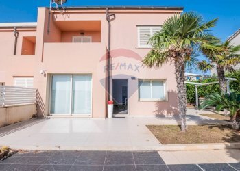 Casa all\'aperto - Casa semi indipendente Via S. Josemaria Escrivà
 
28, Ragusa - foto 64