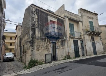 Edificio all\'aperto - Casa indipendente via Fontana
 
116, Modica - foto 25