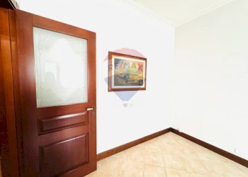 Stanza vuota - Casa indipendente VIALE NORVEGIA
 
8, Scicli - foto 16