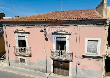 Casa all\'aperto - Casa indipendente via francesco petrarca
 
28, Comiso - foto 4